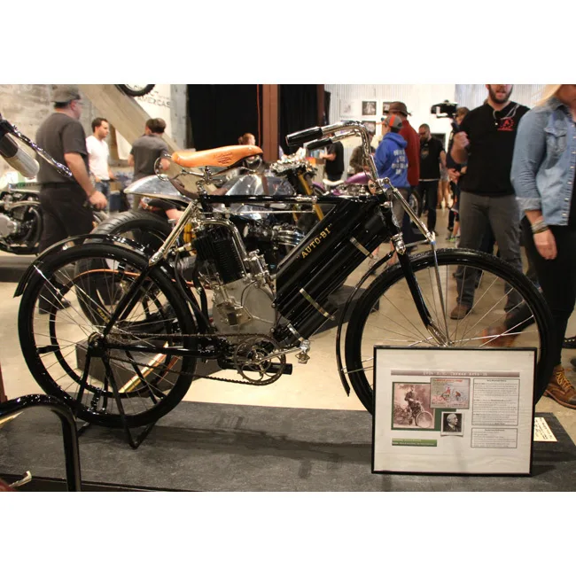 Early Era Thomas Auto Bi Motorcycle on Display in Sideview